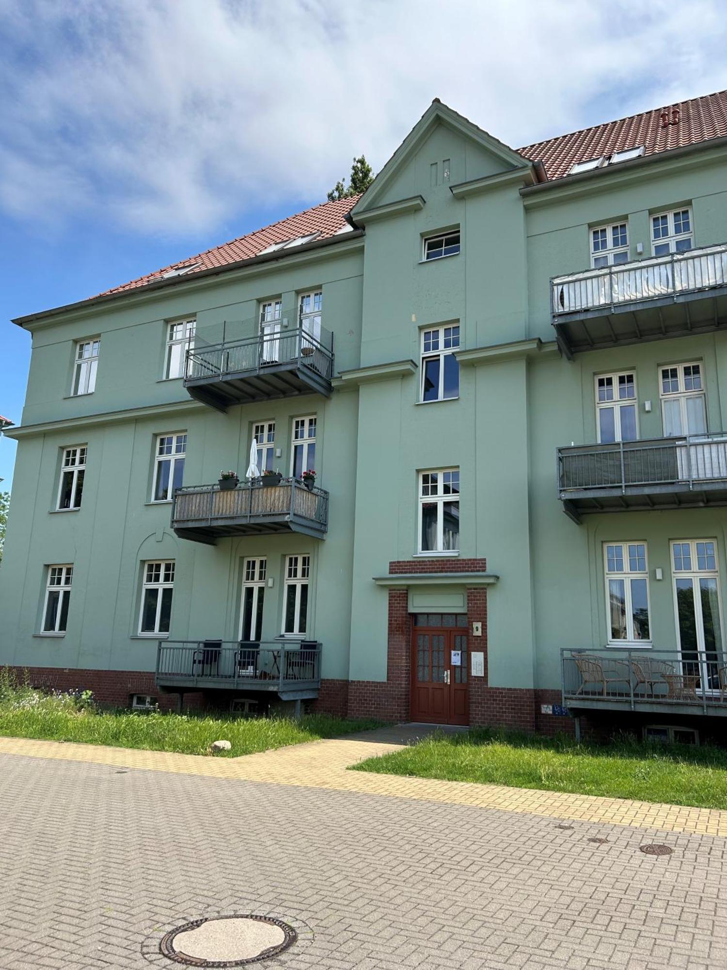 Mintara Komfort Apartment Mit Grill -Terrasse, Sky Und Parkplatz Magdebourg Extérieur photo